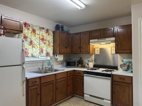 200 N 7th Street Lometa TX 76853