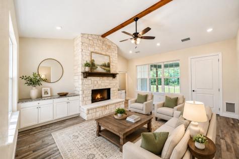 101 Eagle Point Drive Kingsland TX 78639