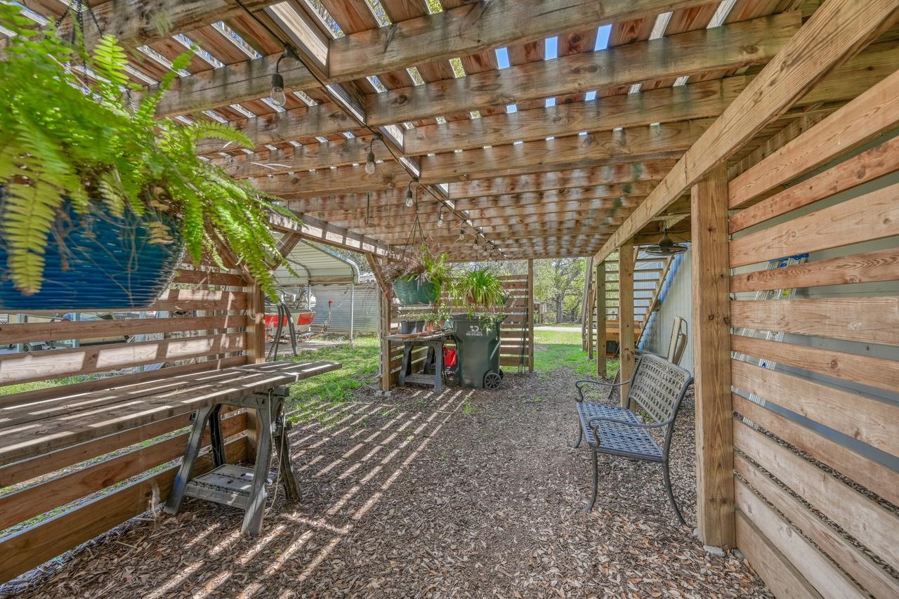 122 Ridge Drive Spicewood TX 78669