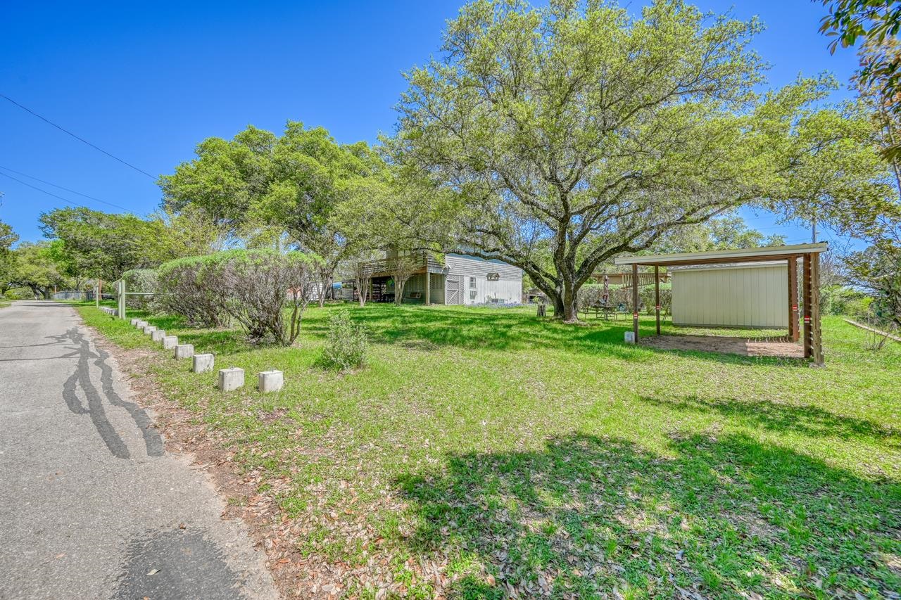 122 Ridge Drive Spicewood TX 78669