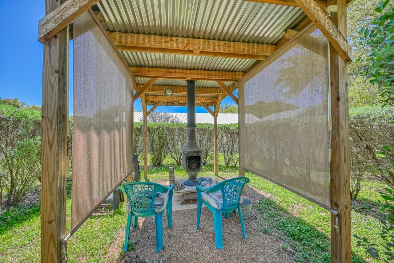 122 Ridge Drive Spicewood TX 78669