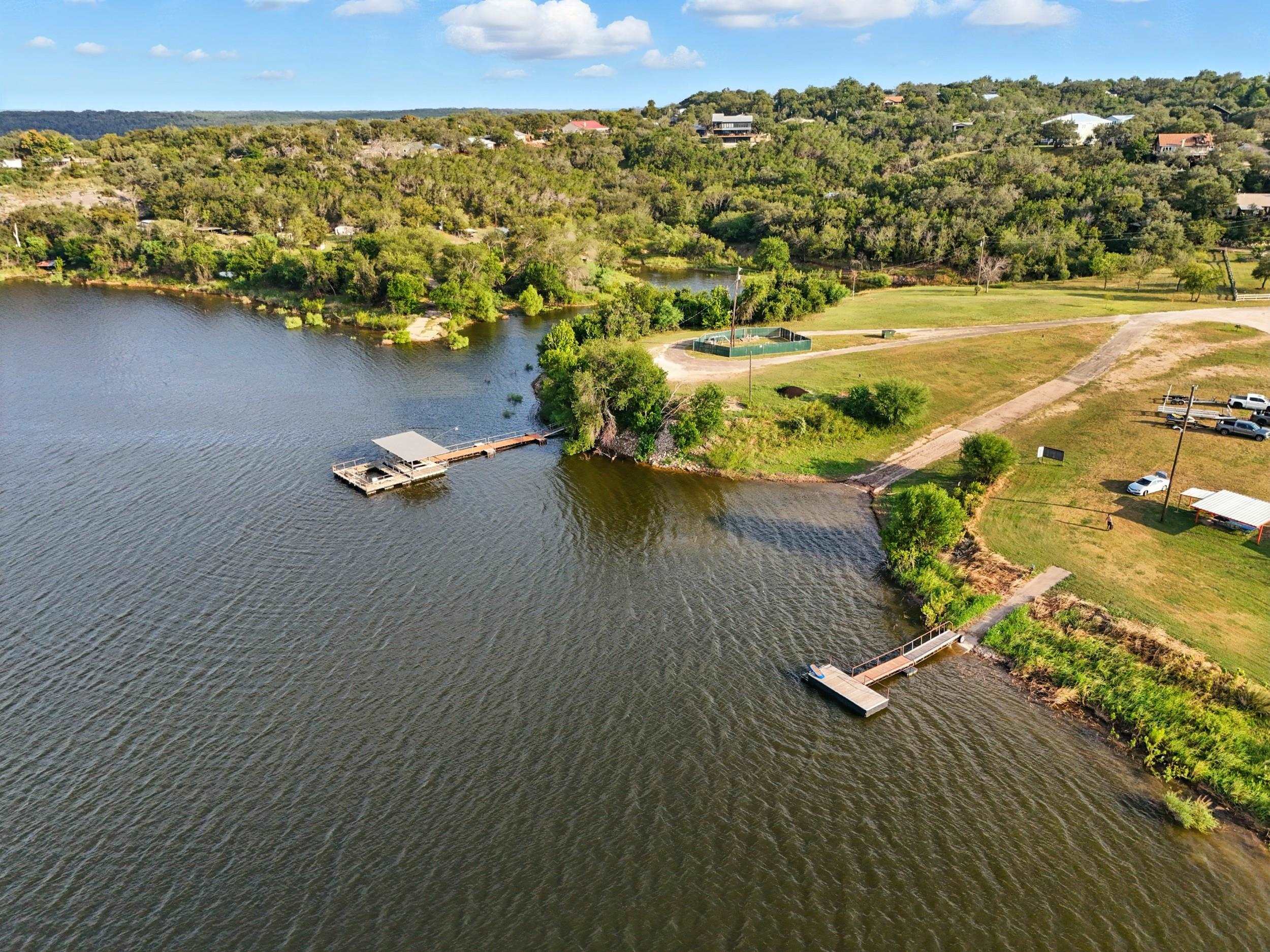 122 Ridge Drive Spicewood TX 78669