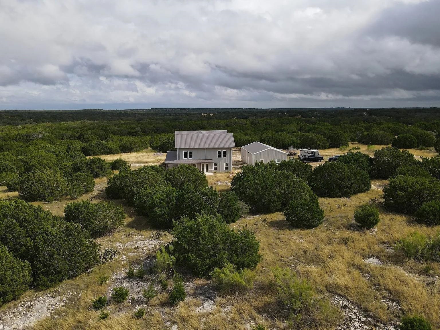 1901 Greystone Ranch Road Bertram TX 78605