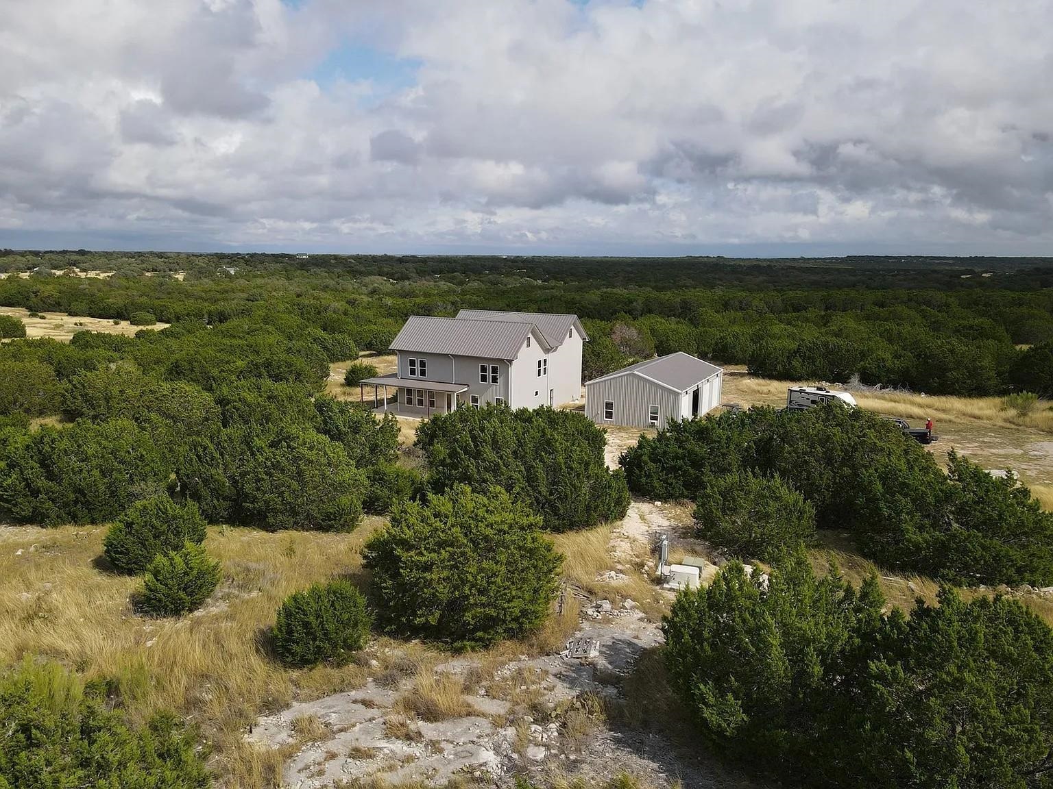 1901 Greystone Ranch Road Bertram TX 78605