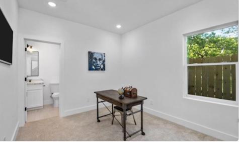 1711 Bardwell Street Houston TX 77009