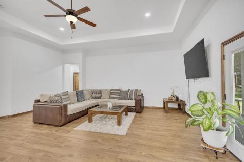 1899 Viewcrest Granite Shoals TX 78654