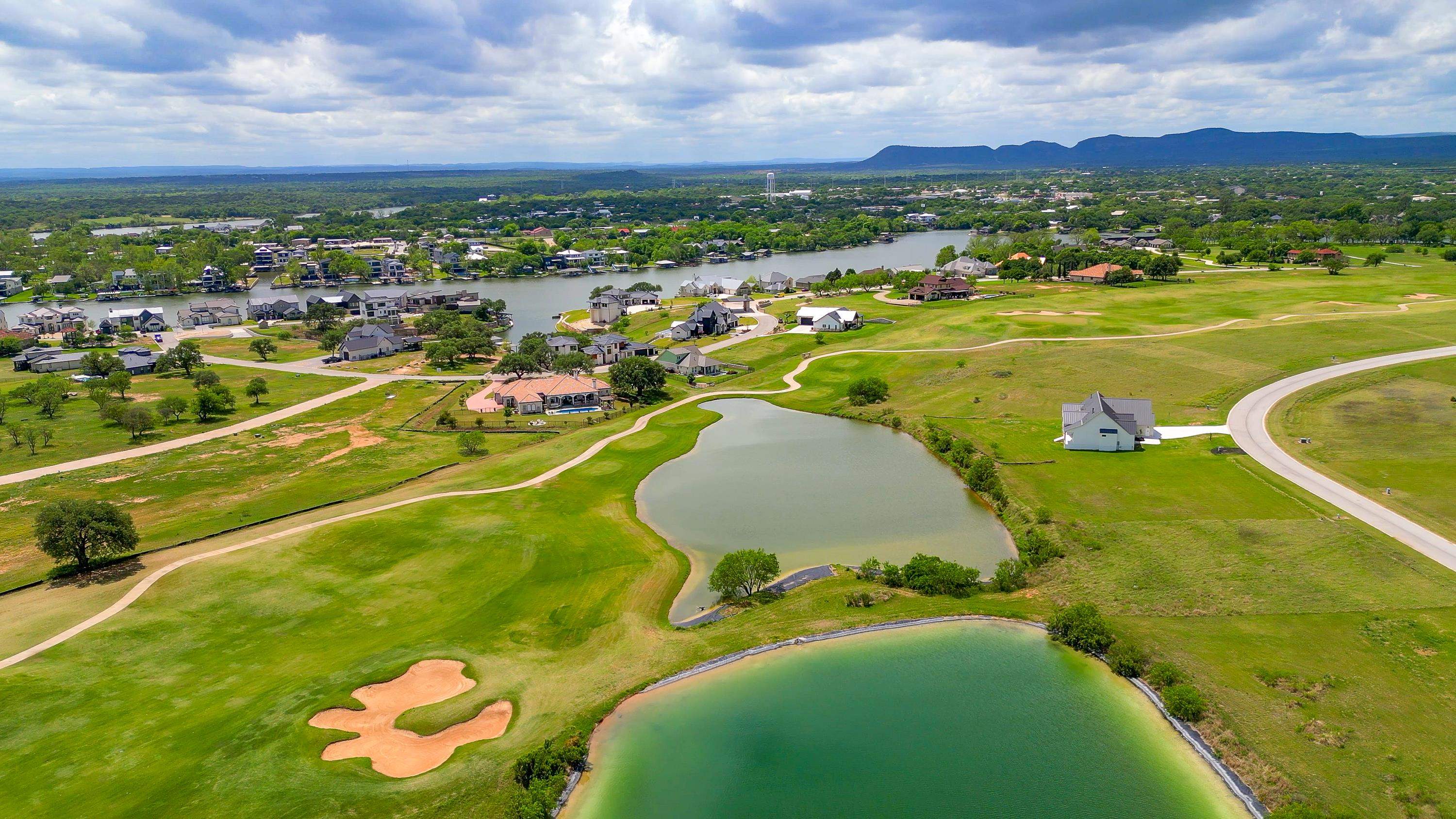 112 Legendary Estates Drive Kingsland TX 78639