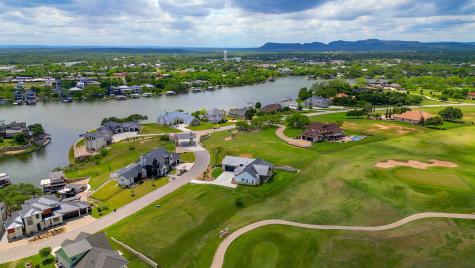 112 Legendary Estates Drive Kingsland TX 78639
