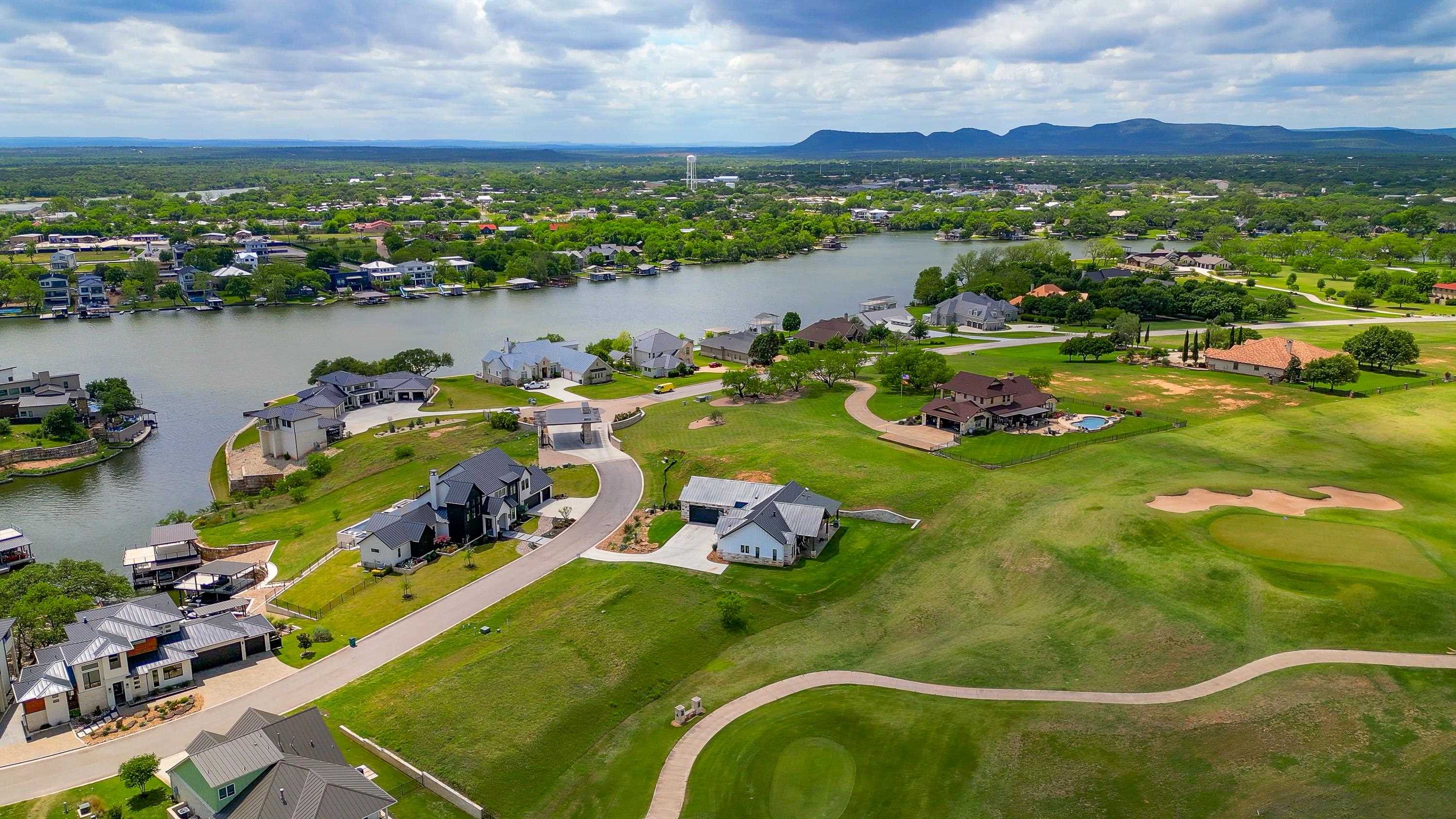 112 Legendary Estates Drive Kingsland TX 78639