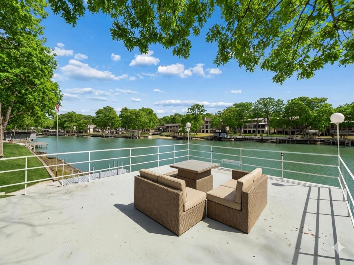 2319 Terminal Loop Drive Mcqueeney TX 78123