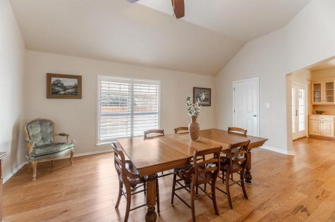 356 Mahan Street Meadowlakes TX 78654