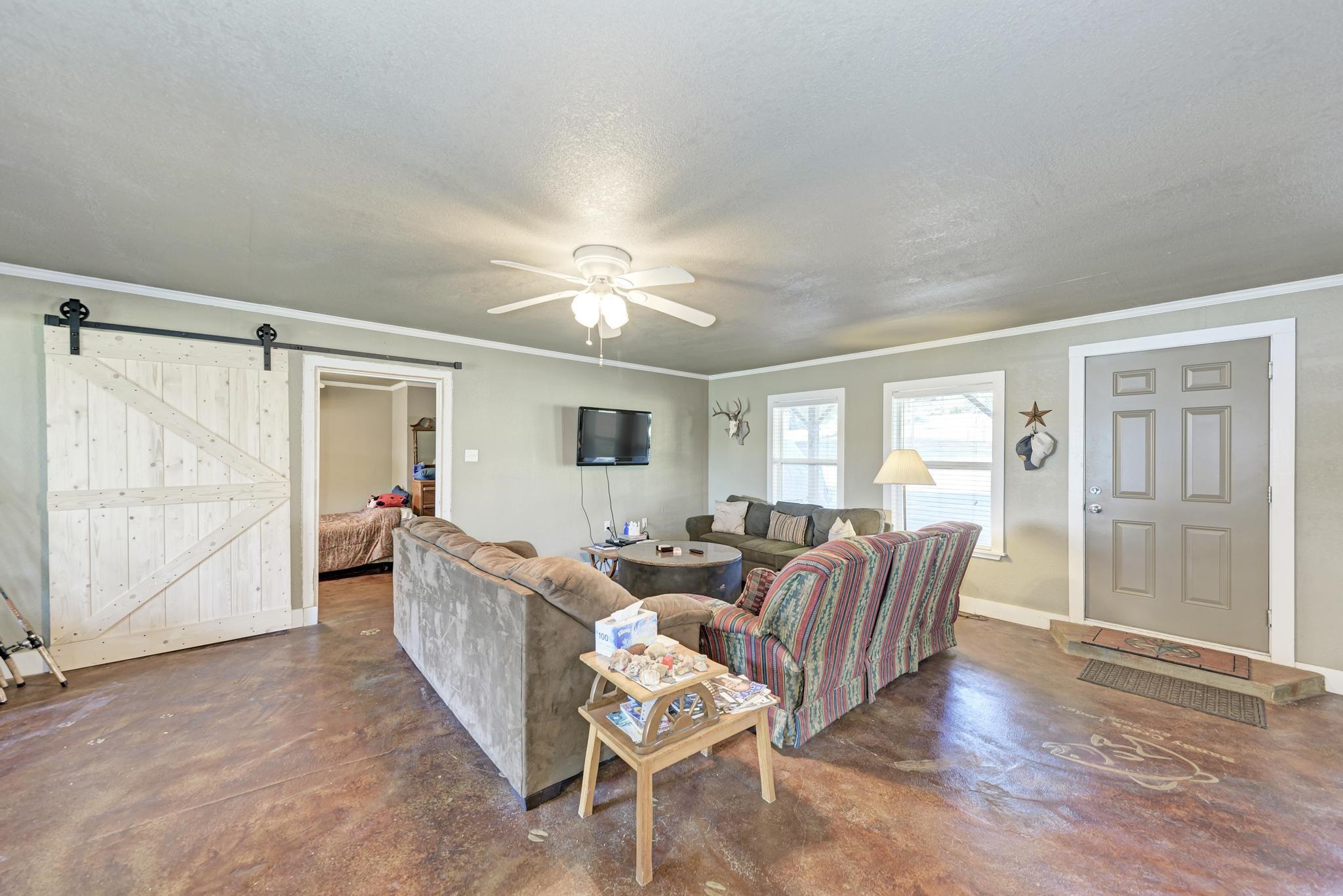 616 Sandy Harbor Drive Drive Horseshoe Bay TX 78657