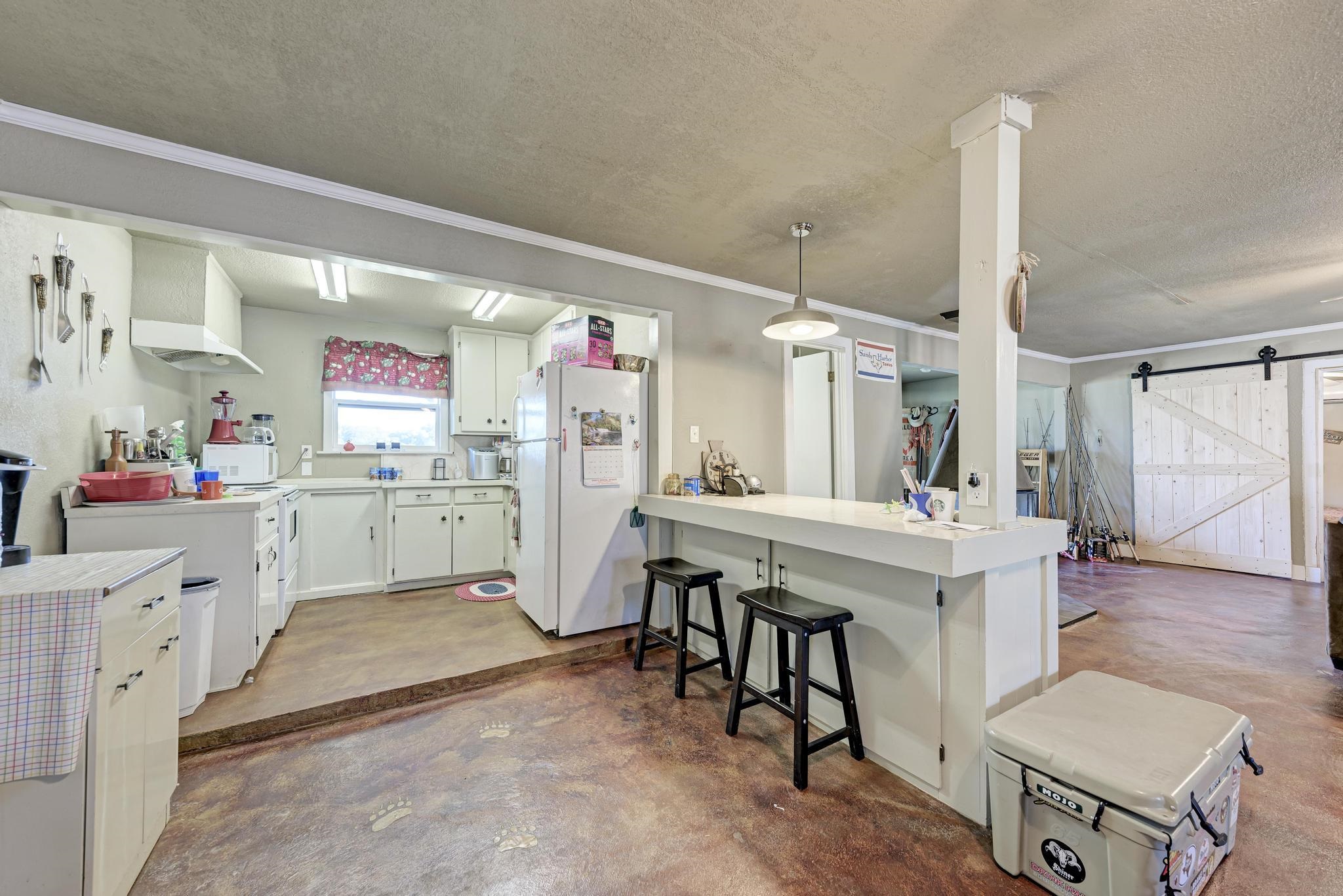 616 Sandy Harbor Drive Drive Horseshoe Bay TX 78657