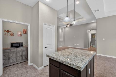 212 Knights Row Cottonwood Shores TX 78657