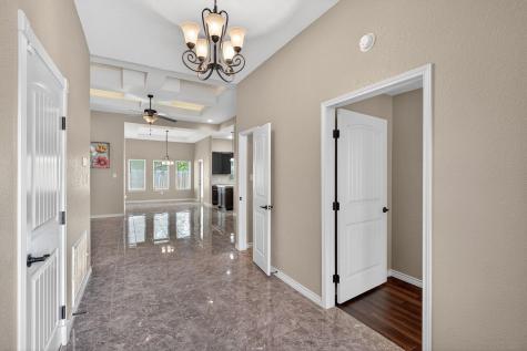 212 Knights Row Cottonwood Shores TX 78657