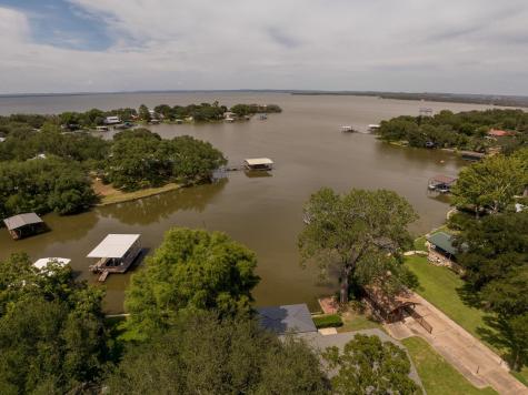 214 Island Lodges Drive Buchanan Dam TX 78609