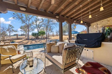 450 La Serena Loop Horseshoe Bay TX 78657