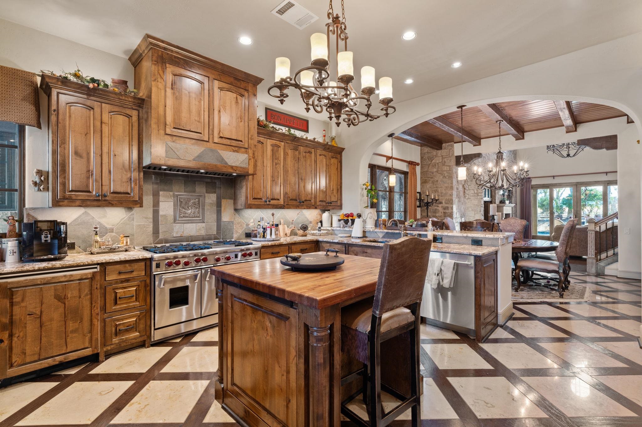 450 La Serena Loop Horseshoe Bay TX 78657