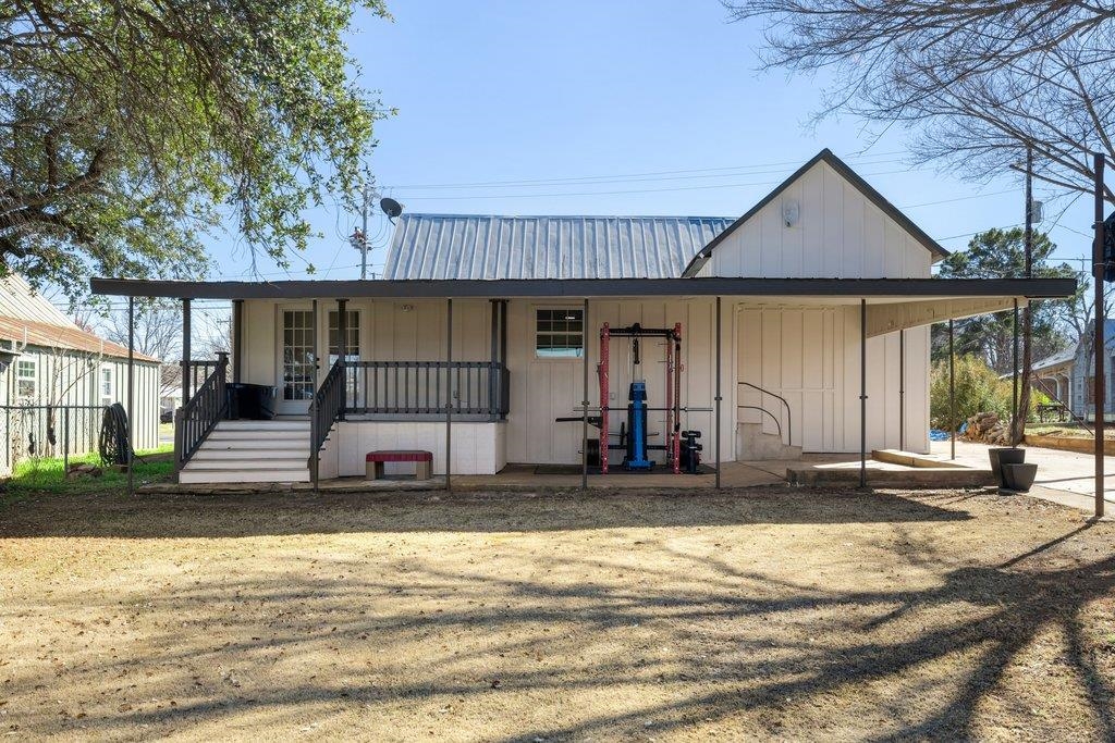 403 W Main Street Llano TX 78643