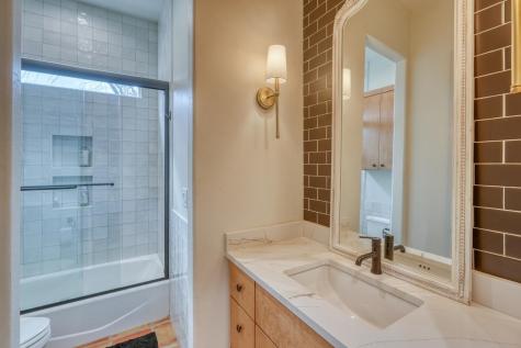 1302 Mountain Leather Horseshoe Bay TX 78657