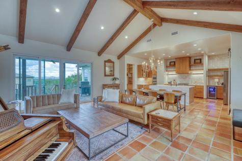 1302 Mountain Leather Horseshoe Bay TX 78657
