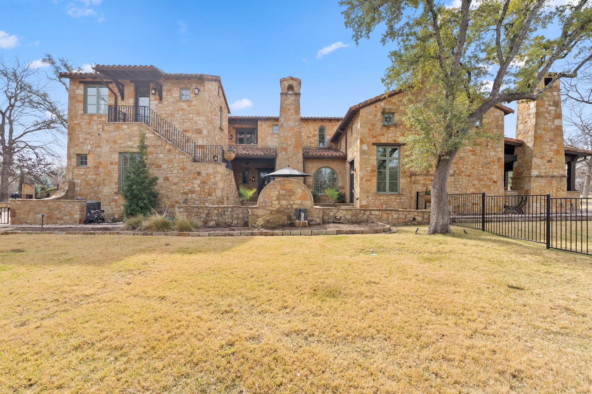 119 Plaza Escondido Horseshoe Bay TX 78657