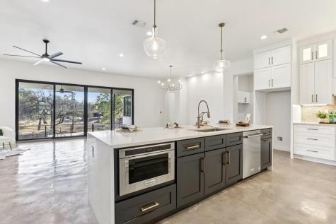 300 Deer Drive Sunrise Beach TX 78643
