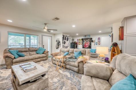 607 Thurman Circle Kingsland TX 78639