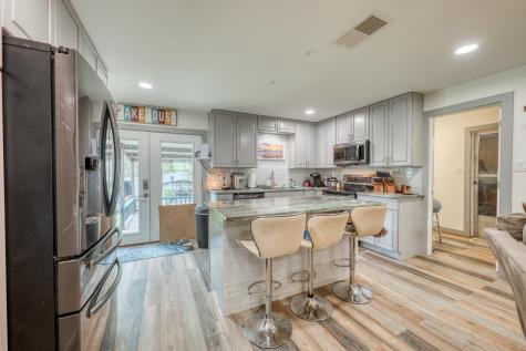 607 Thurman Circle Kingsland TX 78639
