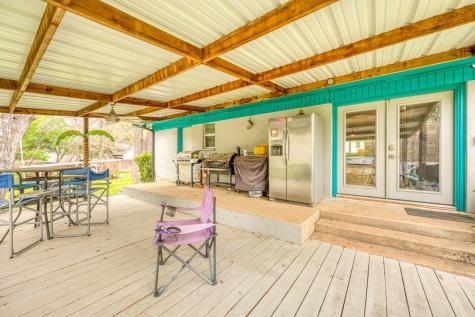607 Thurman Circle Kingsland TX 78639