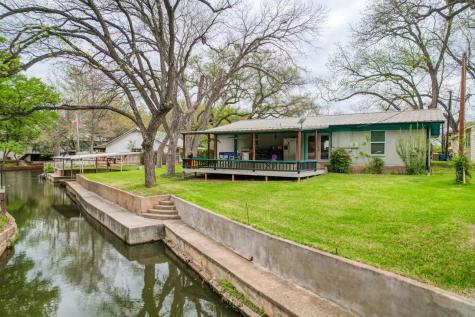 607 Thurman Circle Kingsland TX 78639