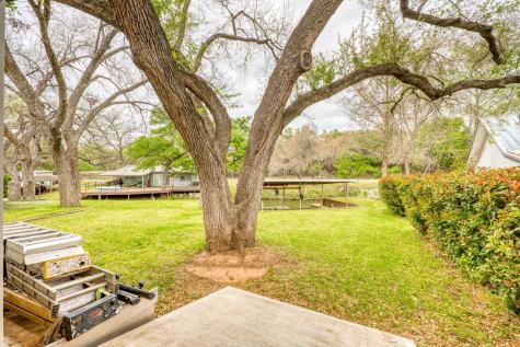 607 Thurman Circle Kingsland TX 78639