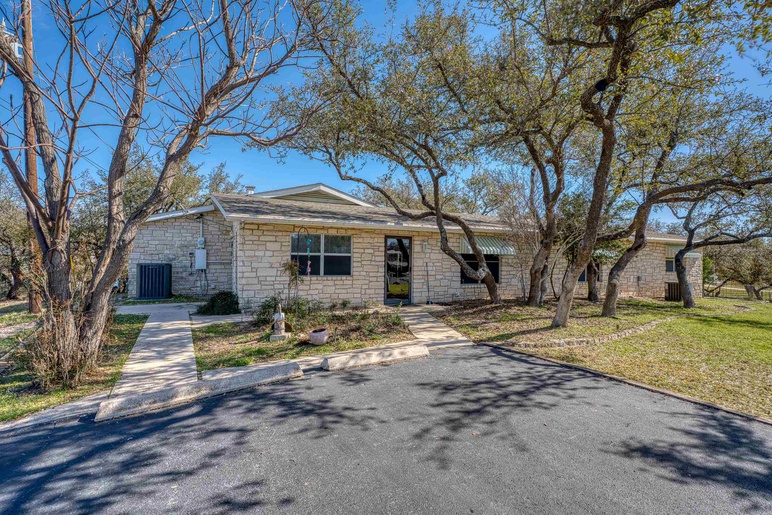 1303 Belaire Drive Granite Shoals TX 78654