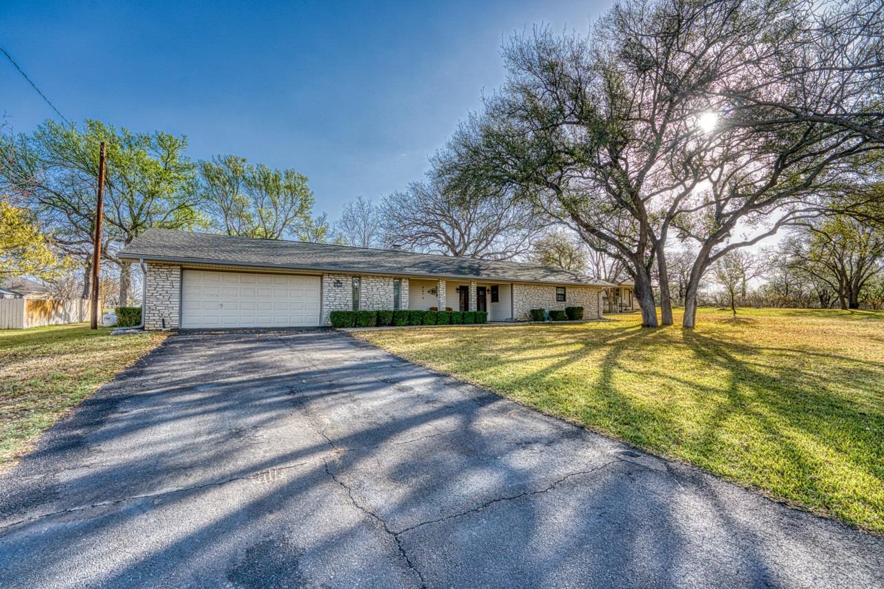 202 Crane Drive Marble Falls TX 78654