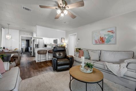 301 Riverside Drive Kingsland TX 78639