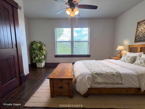 1706 Link Drive Kingsland TX 78639