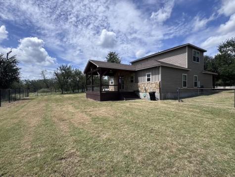 1706 Link Drive Kingsland TX 78639