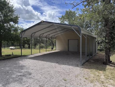 1706 Link Drive Kingsland TX 78639