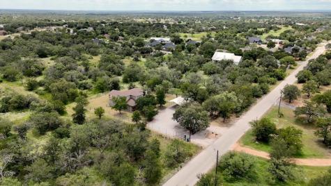 1706 Link Drive Kingsland TX 78639