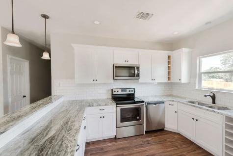 732 Maple Lane Cottonwood Shores TX 78657