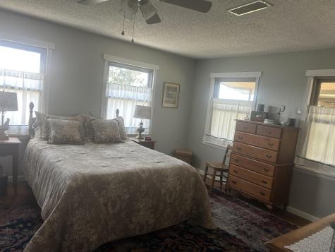 1109 Ashley Avenue Llano TX 78643