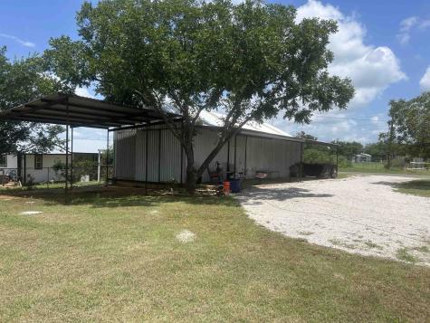 1109 Ashley Avenue Llano TX 78643