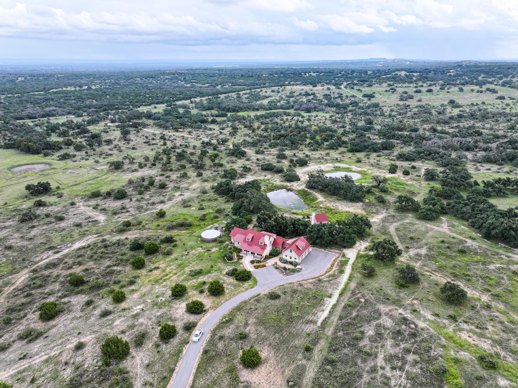 529 Vista Ridge Round Mountain TX 78663