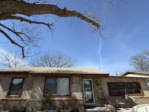 706 N Vendeveer Burnet TX 78611