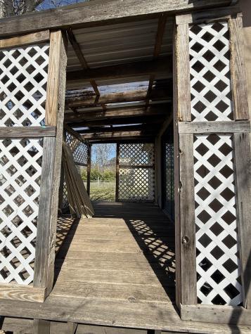 706 N Vendeveer Burnet TX 78611