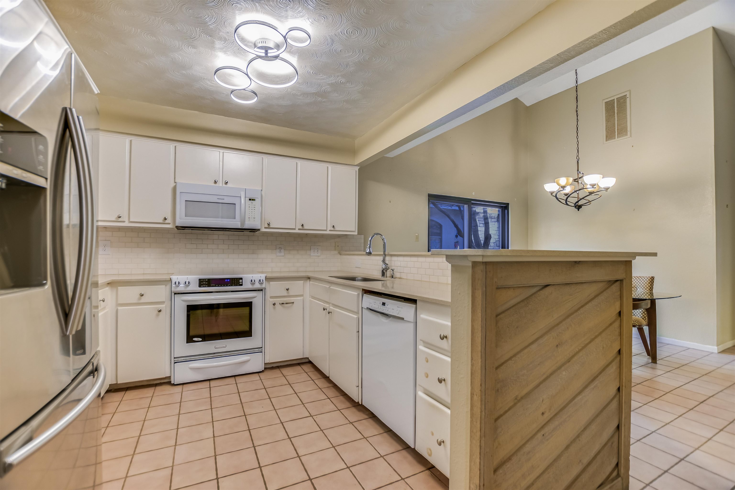204 Blue Ground Horseshoe Bay TX 78657