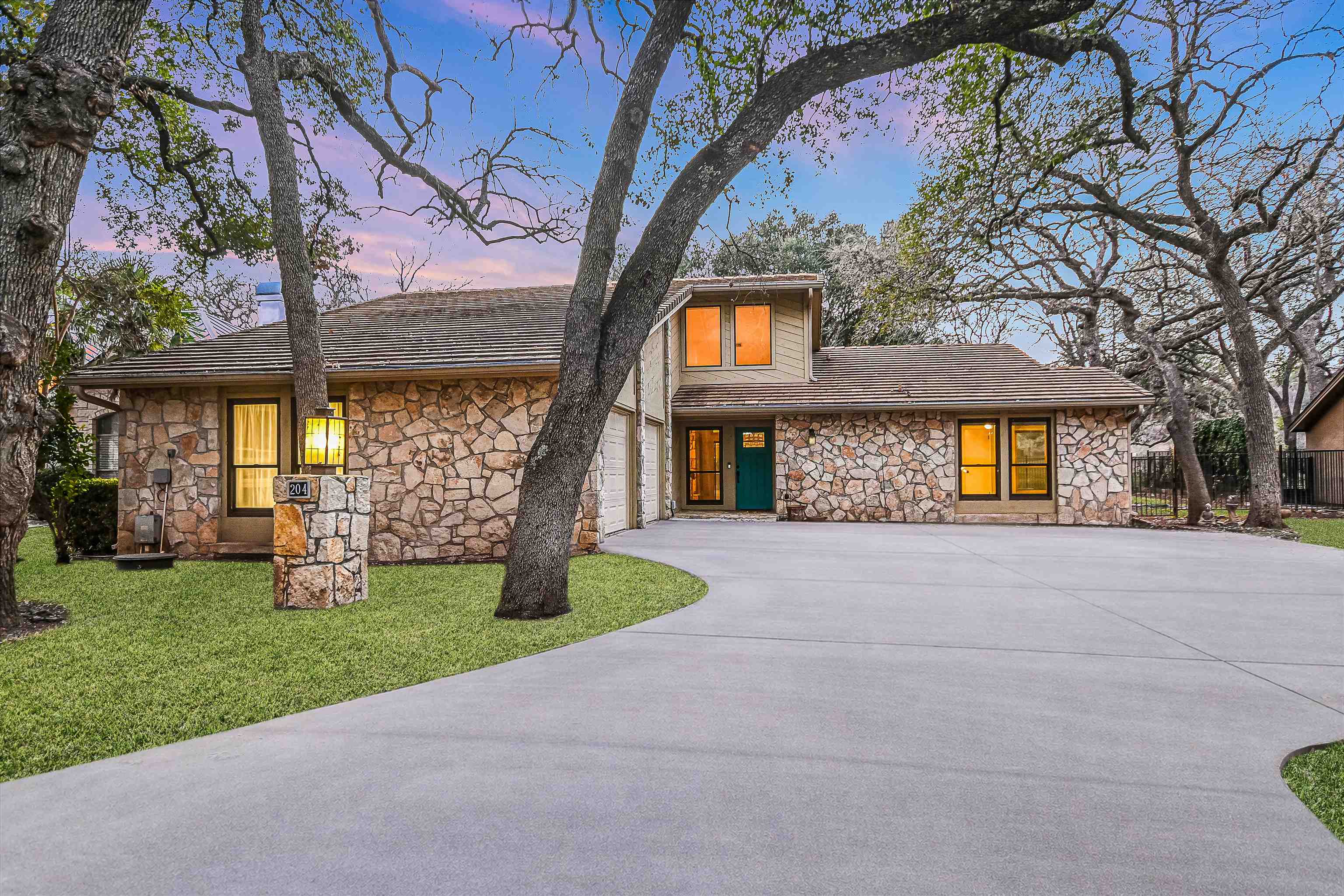 204 Blue Ground Horseshoe Bay TX 78657