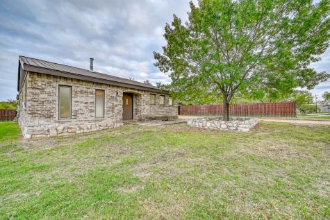 912 Circle Drive Sunrise Beach TX 78643