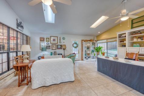 322 San Saba Street Meadowlakes TX 78654