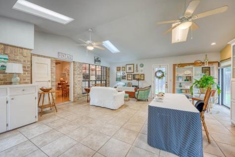 322 San Saba Street Meadowlakes TX 78654